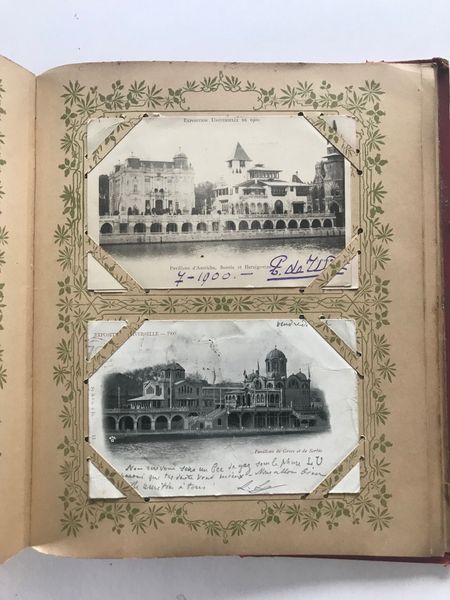 Product image Album cartes postales Paris 1900.