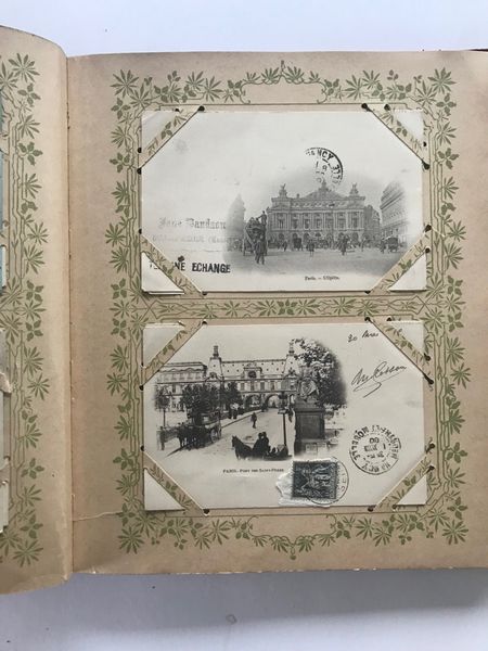 Product image Album cartes postales Paris 1900.