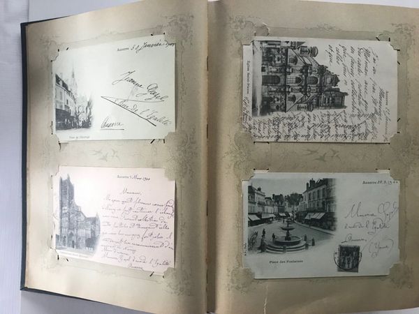 Produktbild Album de cartes postales France vers 1900.