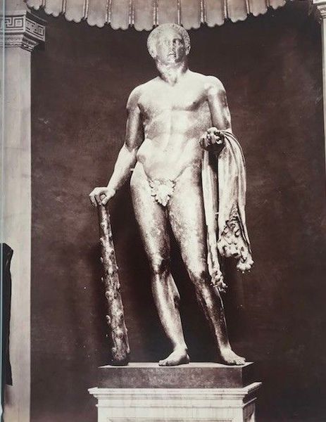 Productafbeelding Braun. Hercule. Statue colossale en bronze doré.