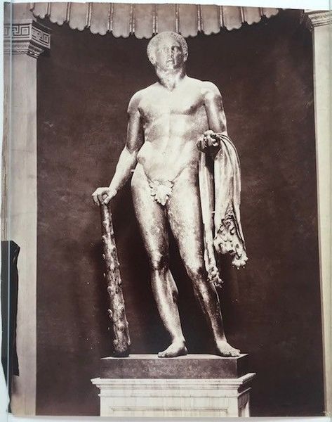 Productafbeelding Braun. Hercule. Statue colossale en bronze doré.