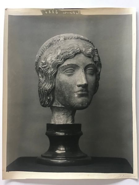 Image du produit Braun. Tête de femme attribué à Calamès.