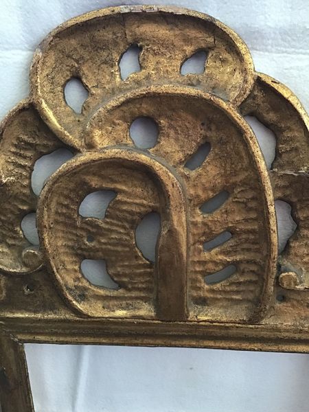 Productafbeelding Cadre avec une coquille en bois sculpté. Italie XVIIIe siècle.