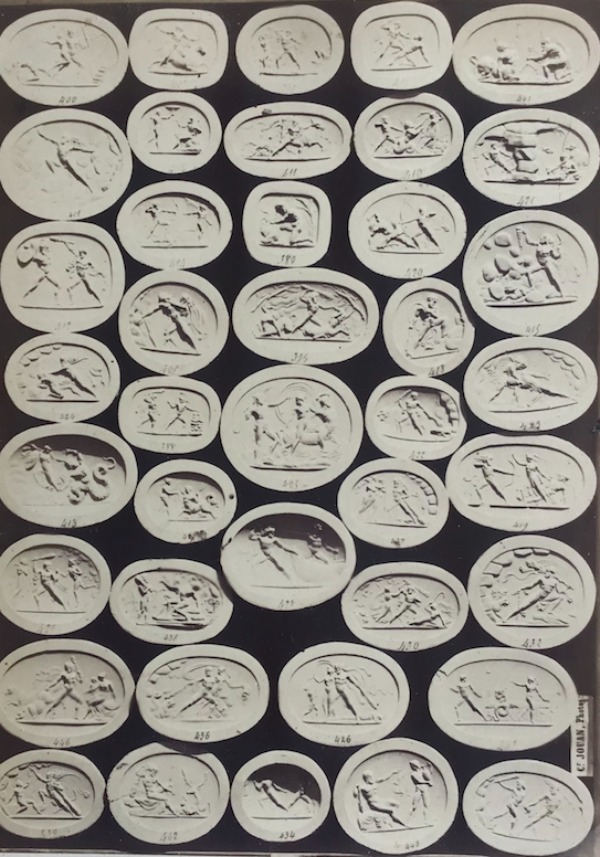 Product image Cameos. Vatican Museum.