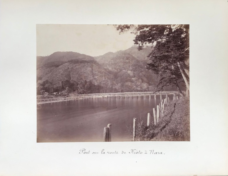 Productafbeelding Japon. Pont sur la route de Kioto à Nara.