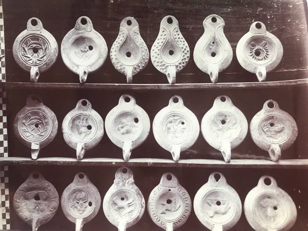 Image du produit Lampes à huile romaines. Trouvailles archéologiques.