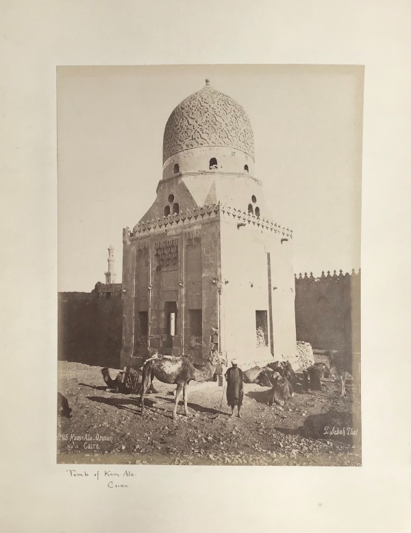 Product image Le Caire. Tombeau de Kom-Ala-Osman, tombeaux des califes.