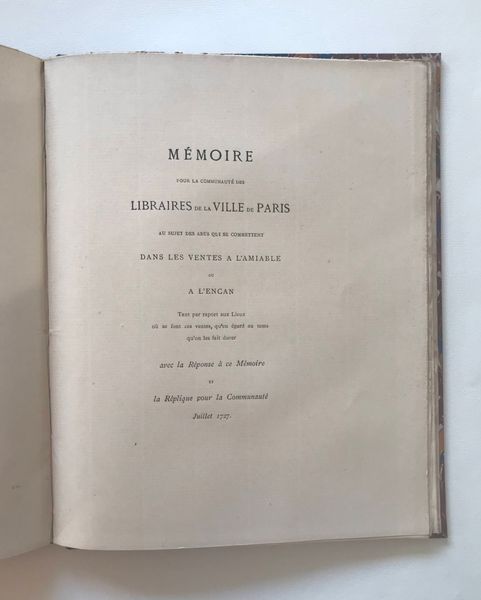 Product image Mémoire sur les vexations qu'exercent les libraires et imprimeurs de Paris.