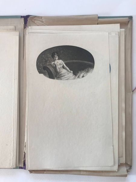 Image du produit Paul Avril. Suite des gravures pour L'Ombrelle - Le Gant - Le Manchon d'Octave Uzanne.