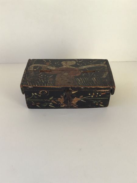 Product image Peinture du début XVIe siècle sur un coffret en bois.