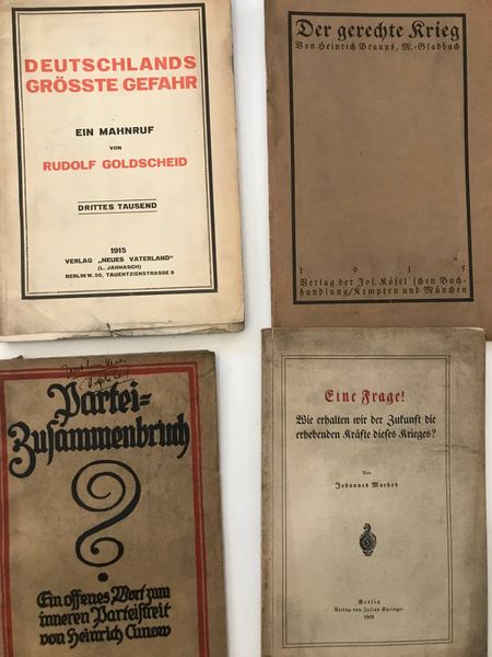 Productafbeelding Première guerre mondiale. 32 libelles, pamphlets...